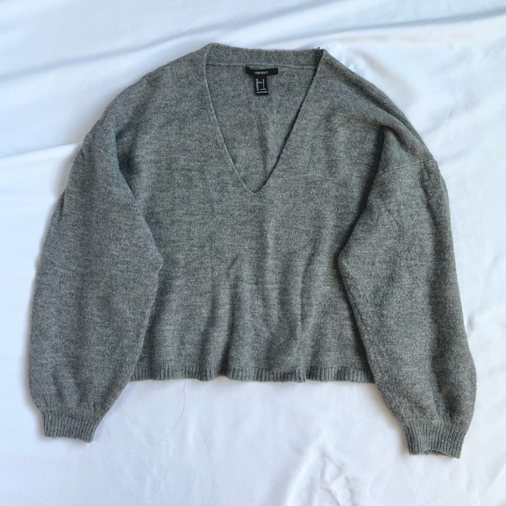 V-Neck Cropped Sweater